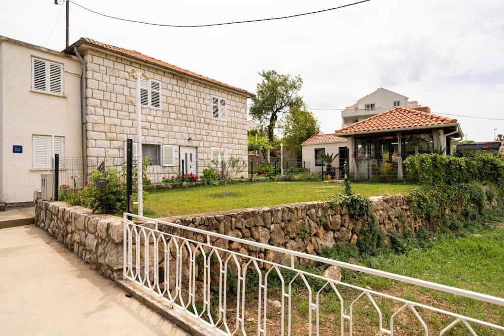 Suite By The Beach For 2 Cavtat Exterior foto